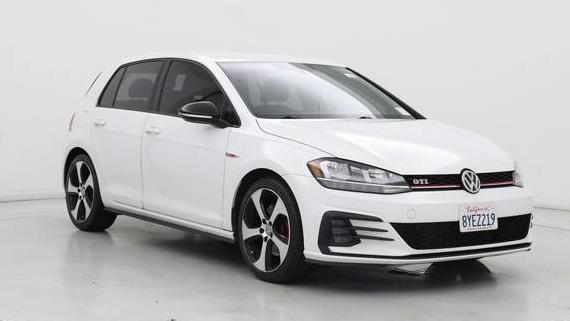 VOLKSWAGEN GOLF GTI 2018 3VW547AU6JM284945 image